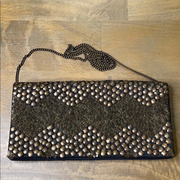 Ecoté Bronze Metal and Black Chevron Embellished Chain Clutch - Picture 4 of 10